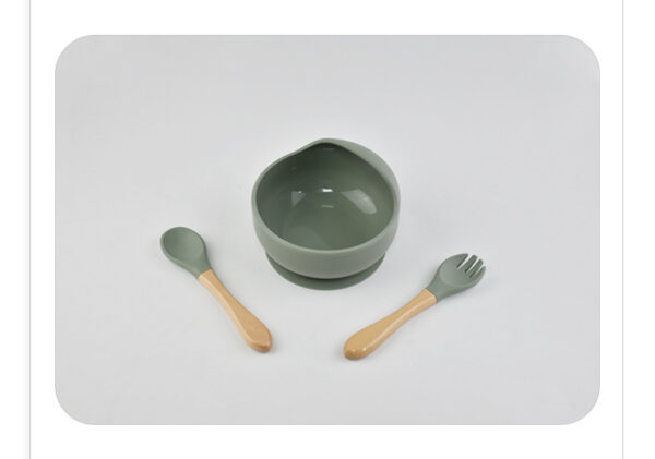 Children's silicone bowl with wooden handle fork and spoon three-piece set baby food bowl anti-fall suction cup bowl baby tableware set (Any Color) - Image 9