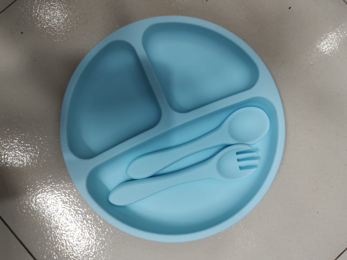 Children's silicone bowl with handle fork and spoon three-piece set baby food bowl anti-fall suction cup bowl baby tableware set (Any Color) - Image 10