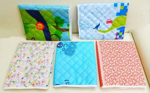 Baby Urin Mat 28" *22"inch -1pcs (Any Color) - Image 2