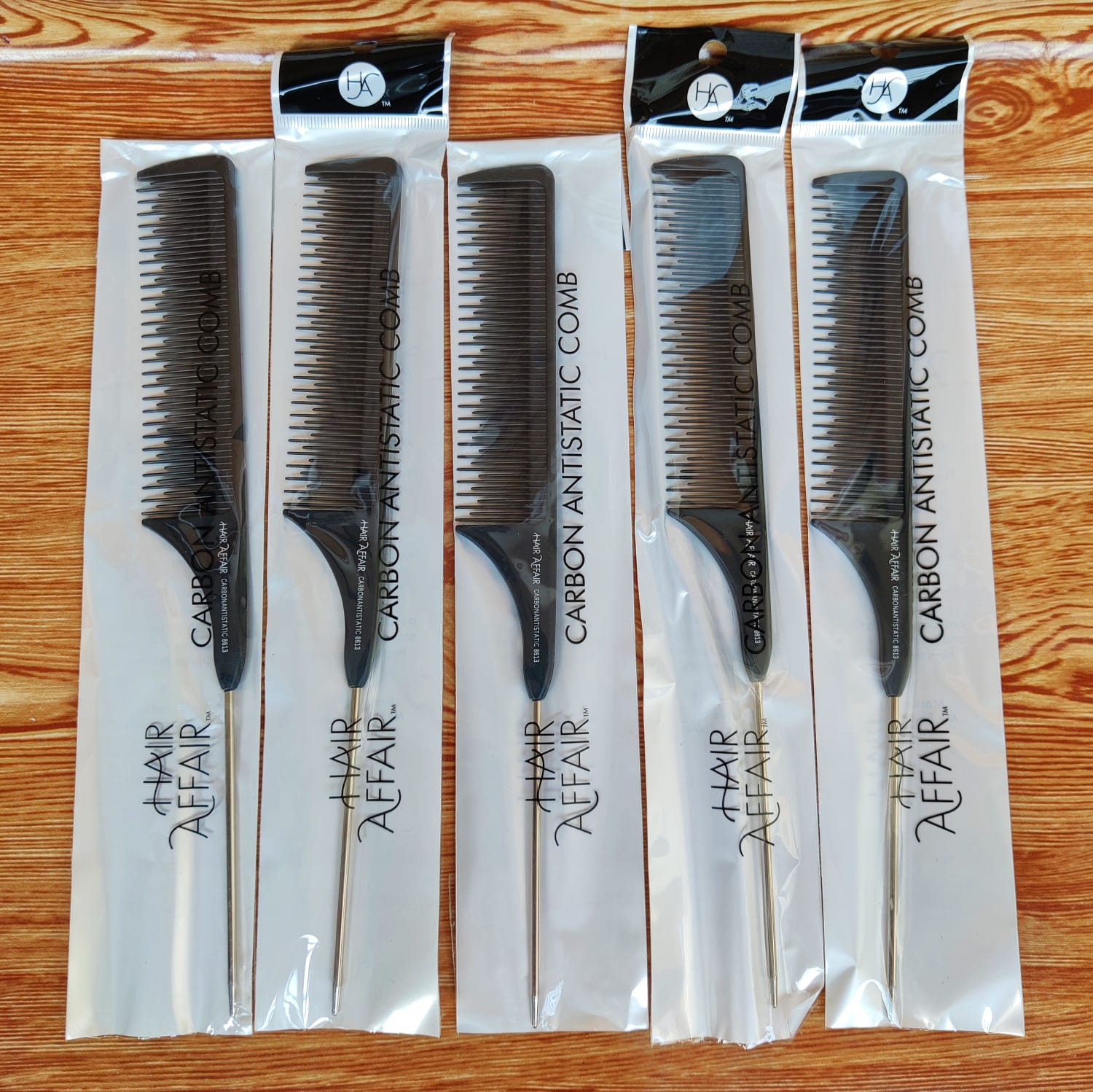 Black Premium Hair Comb -1pcs - Image 6