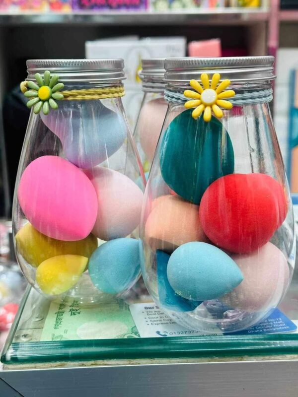 Girls Makeup Sponge  Puff for Women -1box (Any Color) - Image 3