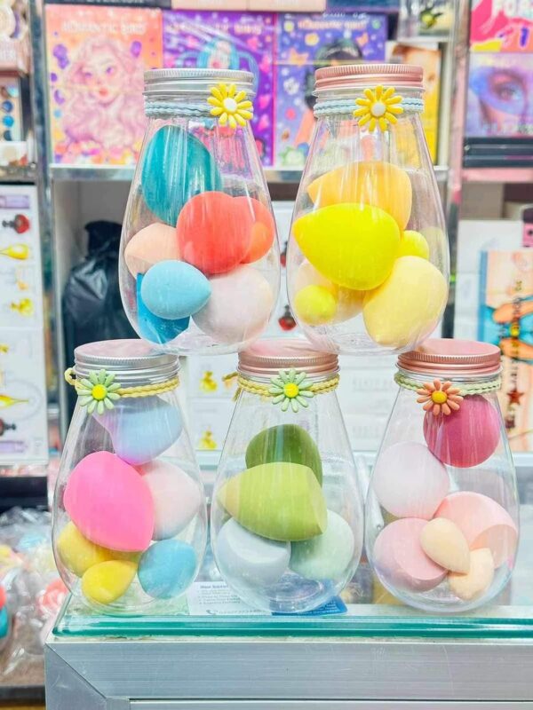 Girls Makeup Sponge  Puff for Women -1box (Any Color) - Image 5