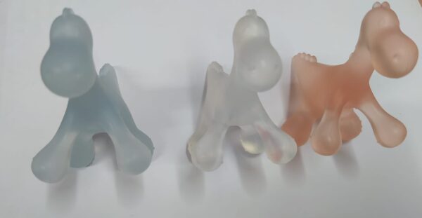 Baby full Silicone Teether Giraffe Xierbao CN- 1pcs (Any Color) - Image 6