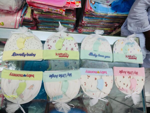 New Born Baby 3 in1 set (1 Cap + 2 Hand socks + 2 Leg Socks) -1pac  (Any Color) - Image 8