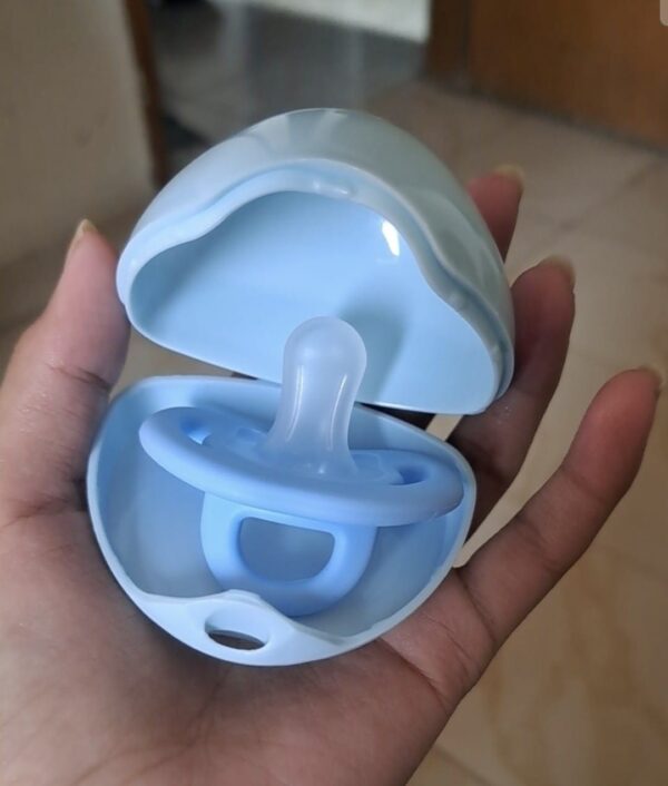 Children's Premium anti-colic silica gel pacifier Baby Chusni Teether with box CN -1pcs